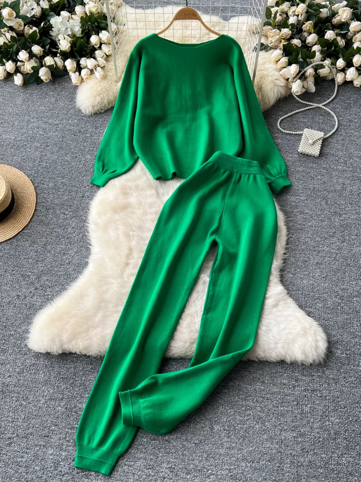 Living in it set STP140 images